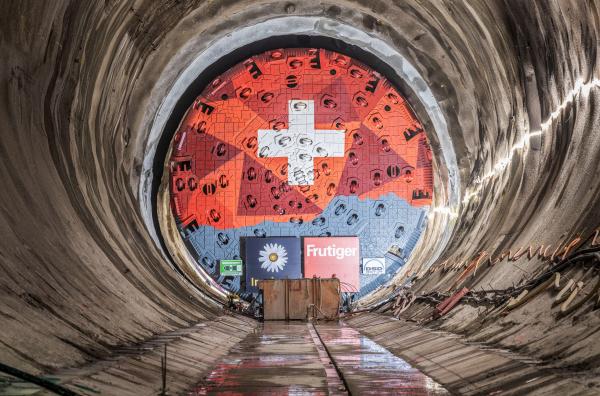 Voyage de l'énergie : Centre d'information sur le deuxième tube du Gothard
