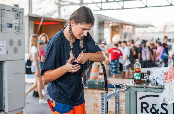 VOTRE AVENIR ÉNERGÉTIQUE COMMENCE ICI !